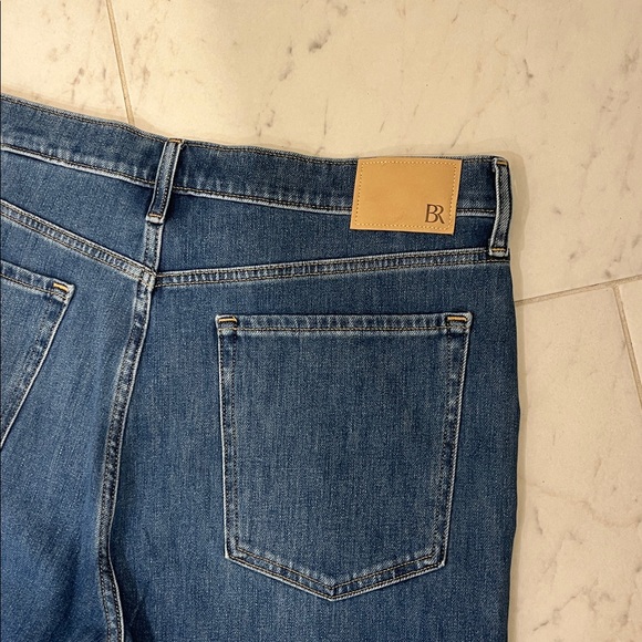 Madewell Straight Leg Jean - Picture 10 of 11